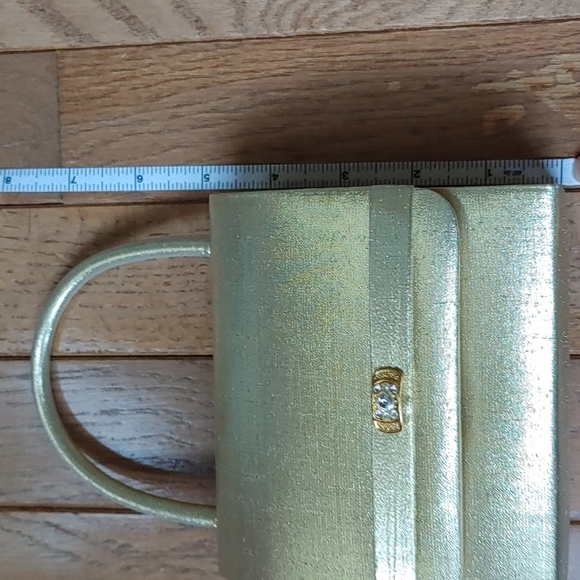 La Regale Mini Gold Handbag - Picture 12 of 14